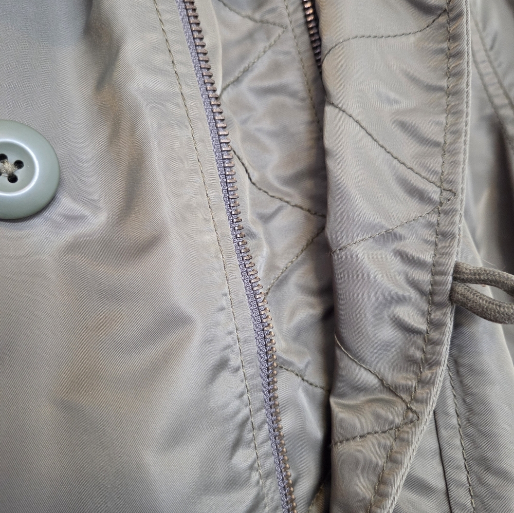 American Eagle, Olive Green Parka Jacket with Faux Fur Hood - Picture 7 of 10